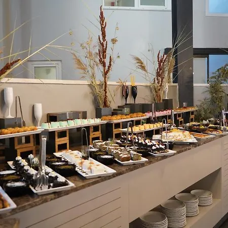 Hotel Royal Towers Lara 4*